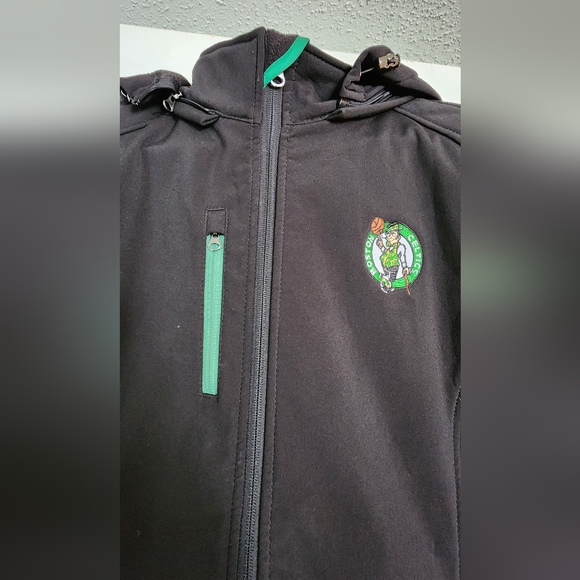 Boston Celtics Coat - Picture 3 of 5